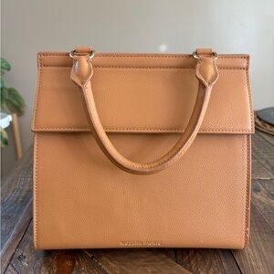 Modern Picnic The Luncher Lunchbox Tan/Beige Office Work Beach